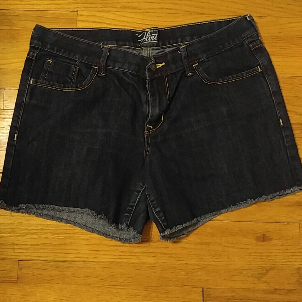 Old Navy FLIRT Jean Shorts